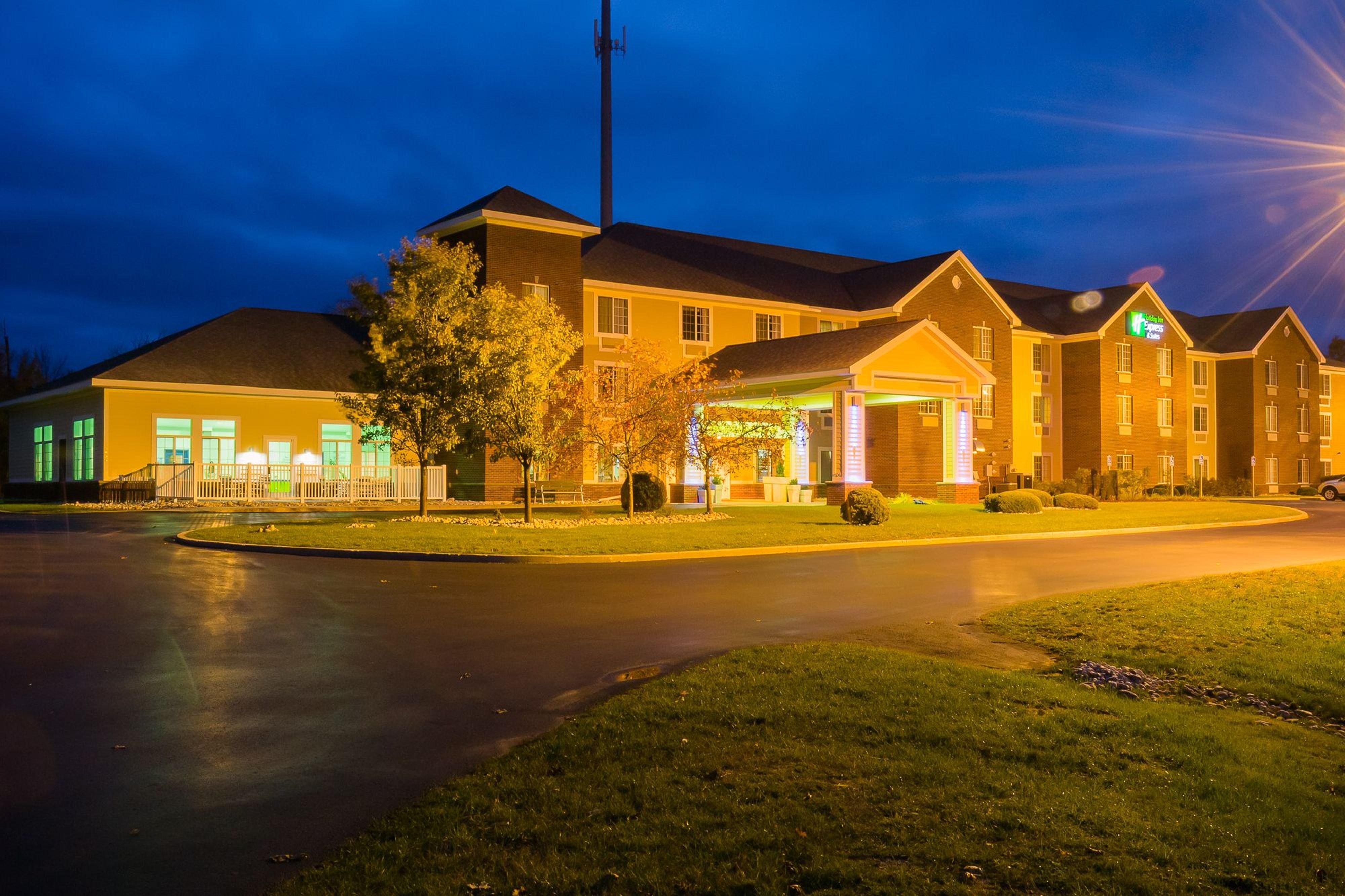 Holiday Inn Express Hotel & Suites Acme-Traverse City By Ihg Kültér fotó